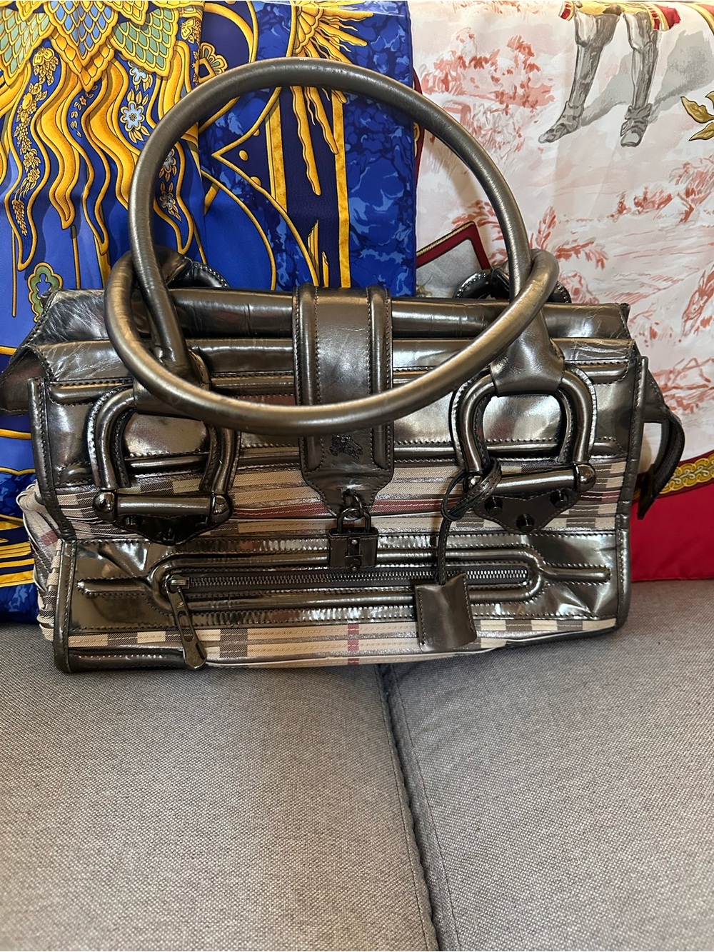 Burberry Exclusive Certified Silver Can as and Leather Manor Satchel
